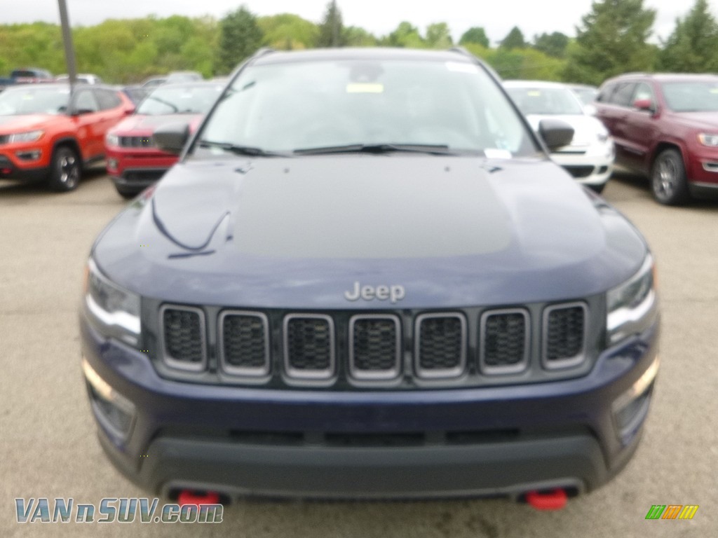2018 Compass Trailhawk 4x4 - Jazz Blue Pearl / Black/Ruby Red photo #8