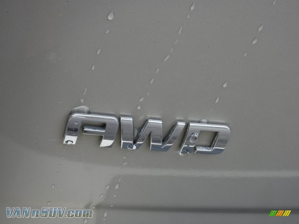 2010 Equinox LTZ AWD - Gold Mist Metallic / Jet Black/Brownstone photo #9