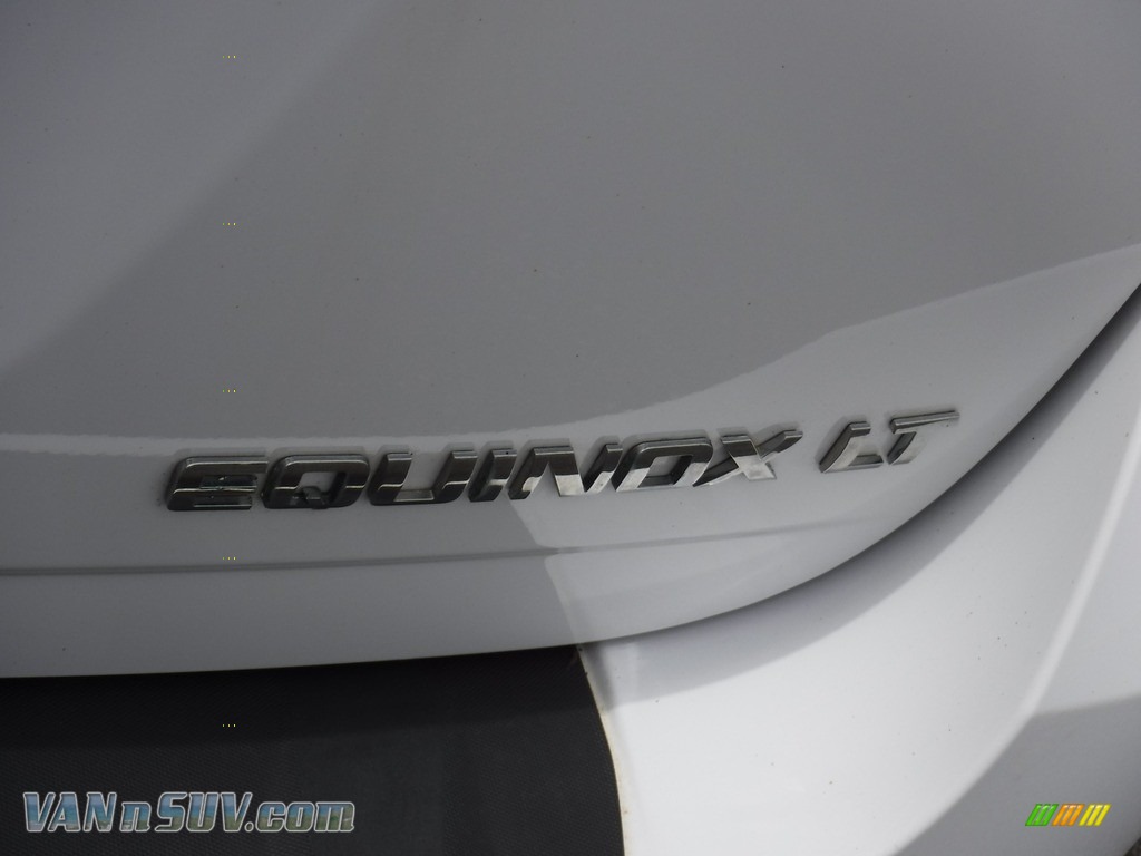 2010 Equinox LT AWD - Summit White / Jet Black/Light Titanium photo #11