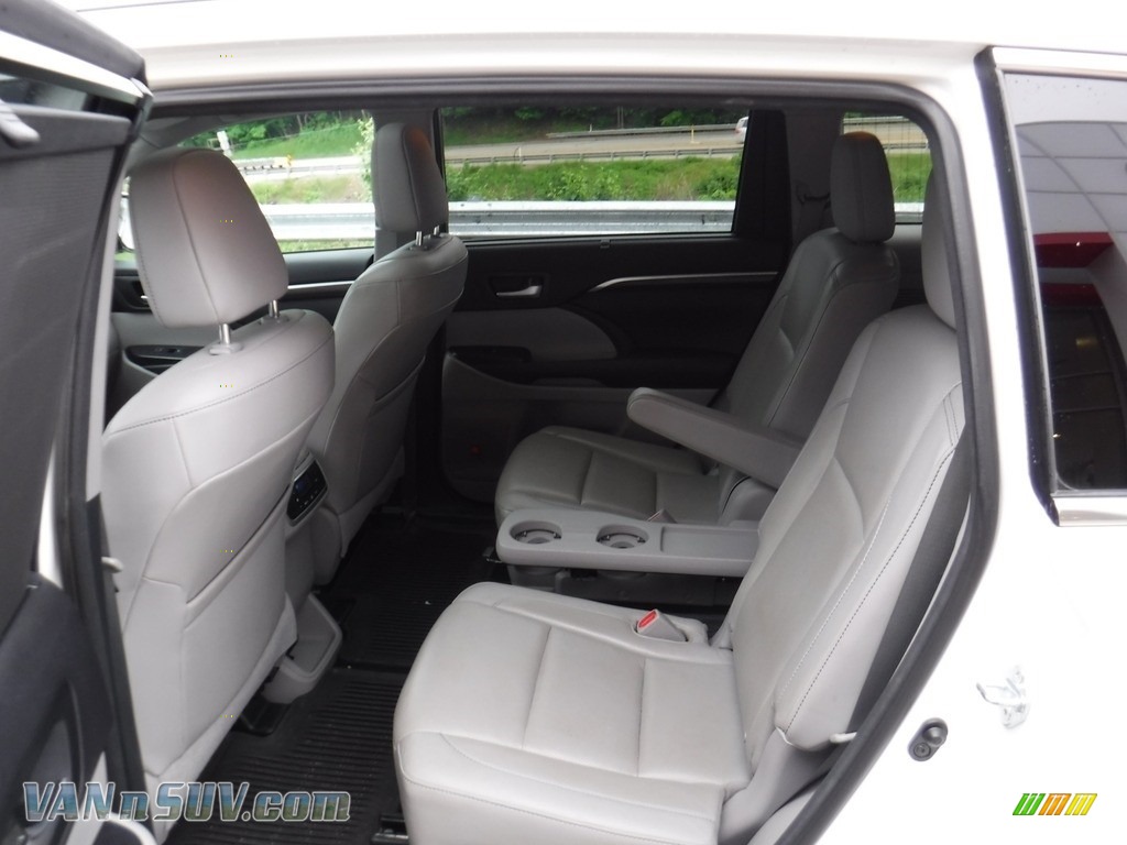 2015 Highlander Limited AWD - Blizzard Pearl White / Ash photo #27