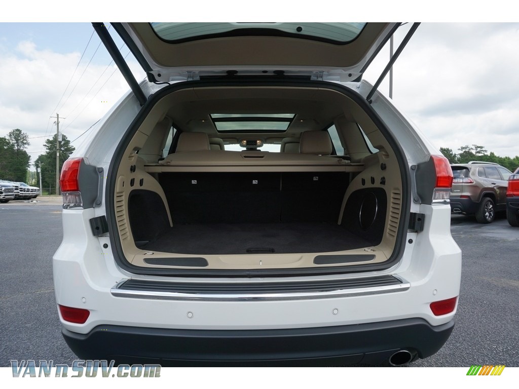 2018 Grand Cherokee Limited - Bright White / Black/Light Frost Beige photo #18