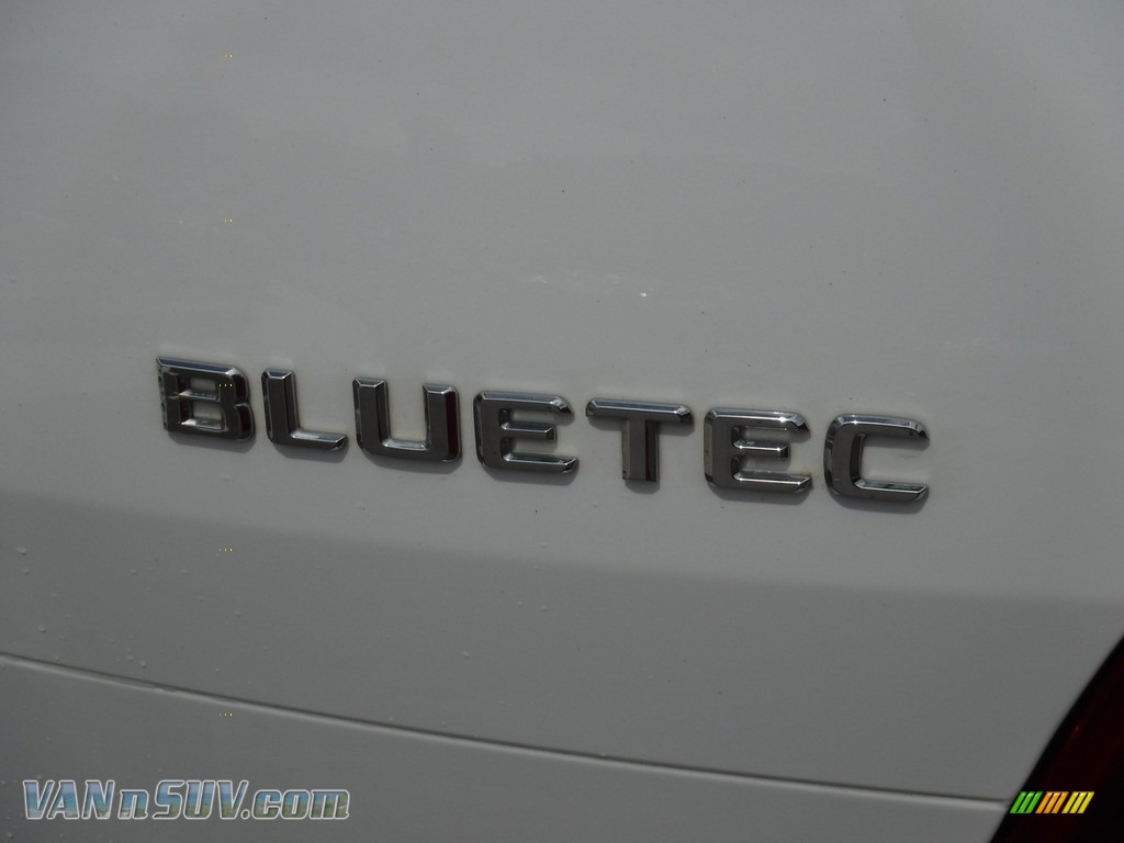 2013 GLK 250 BlueTEC 4Matic - Polar White / Almond/Mocha photo #12