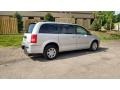 Chrysler Town & Country Limited Bright Silver Metallic photo #5