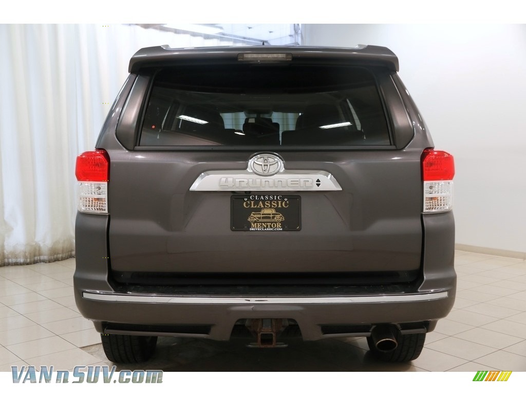 2011 4Runner Limited 4x4 - Magnetic Gray Metallic / Black Leather photo #19