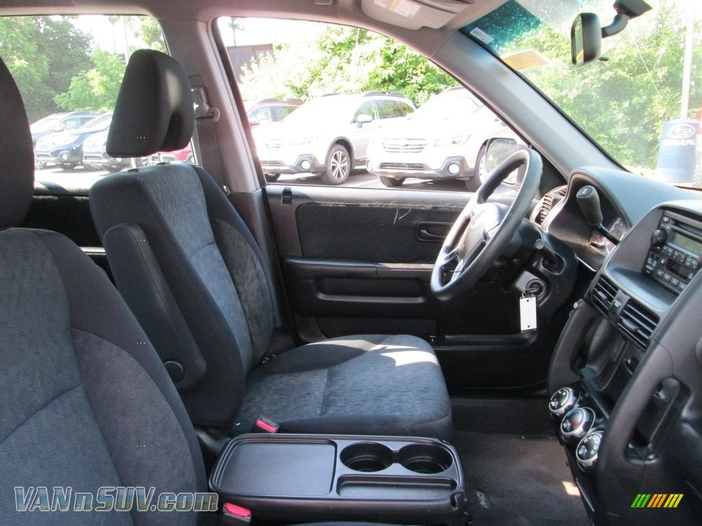 2005 CR-V LX 4WD - Satin Silver Metallic / Black photo #16
