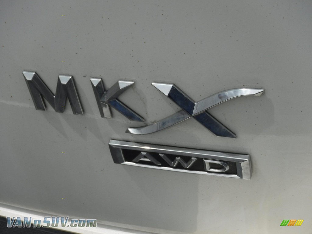 2013 MKX AWD - Crystal Champagne Tri-Coat / Medium Light Stone photo #12