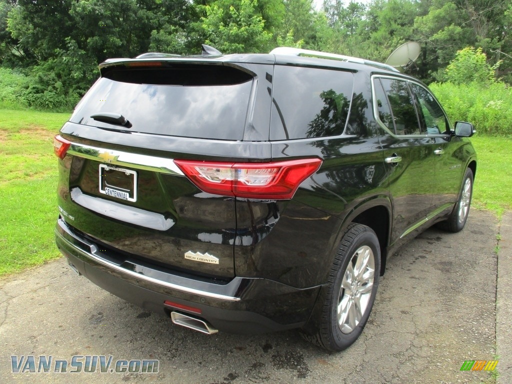 2018 Traverse High Country AWD - Black Currant Metallic / High Country Jet Black/Loft Brown photo #3
