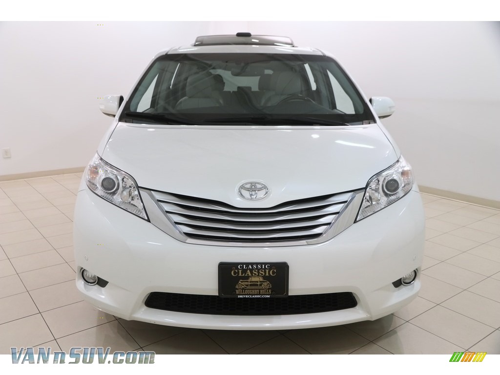 2014 Sienna Limited AWD - Blizzard White Pearl / Light Gray photo #2