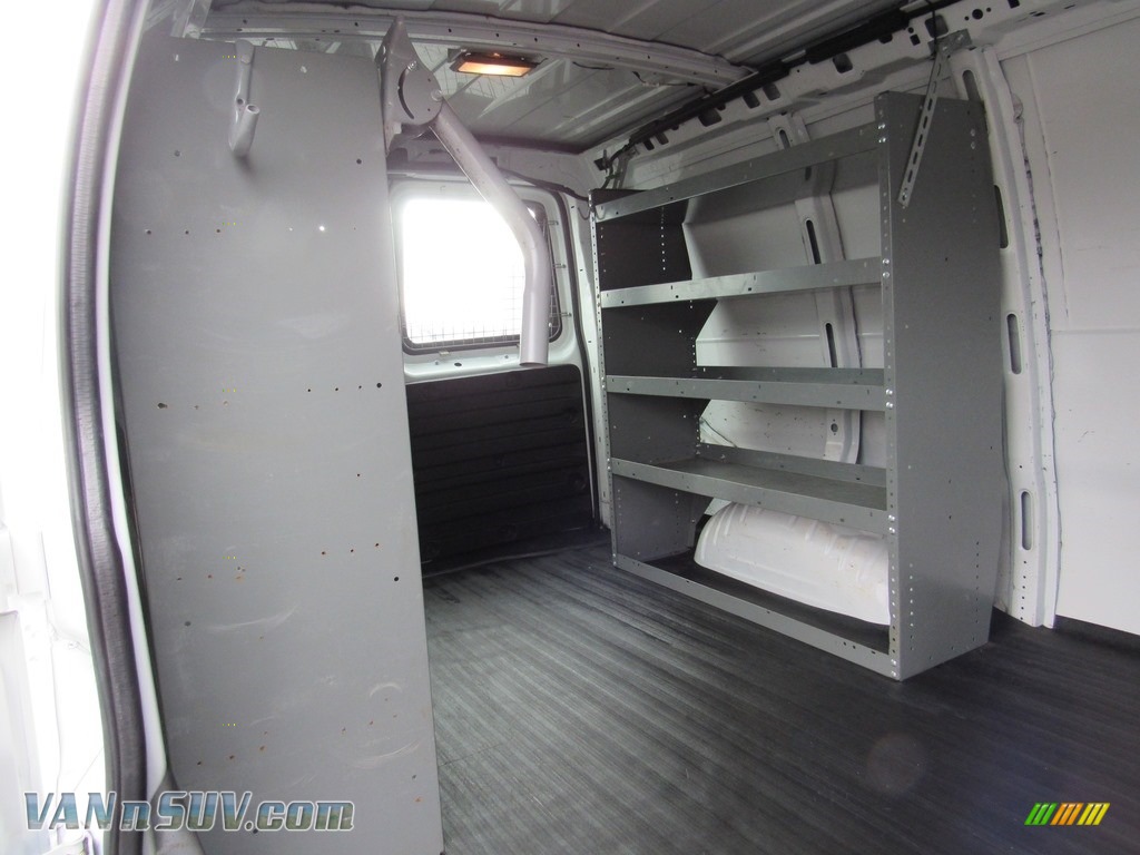 2013 Express 1500 Cargo Van - Summit White / Medium Pewter photo #26