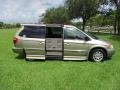 Chrysler Town & Country LXi Light Almond Pearl photo #37