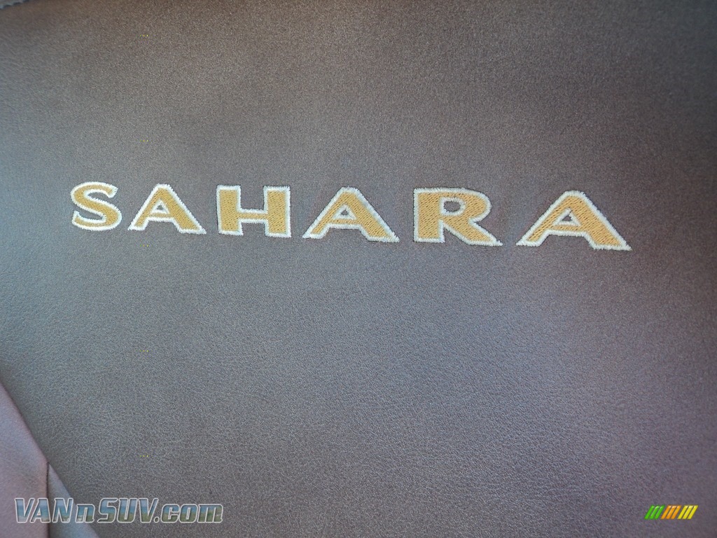 2013 Wrangler Unlimited Sahara 4x4 - Billet Silver Metallic / Black/Dark Saddle photo #8
