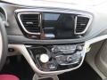 Chrysler Pacifica Limited Bright White photo #40