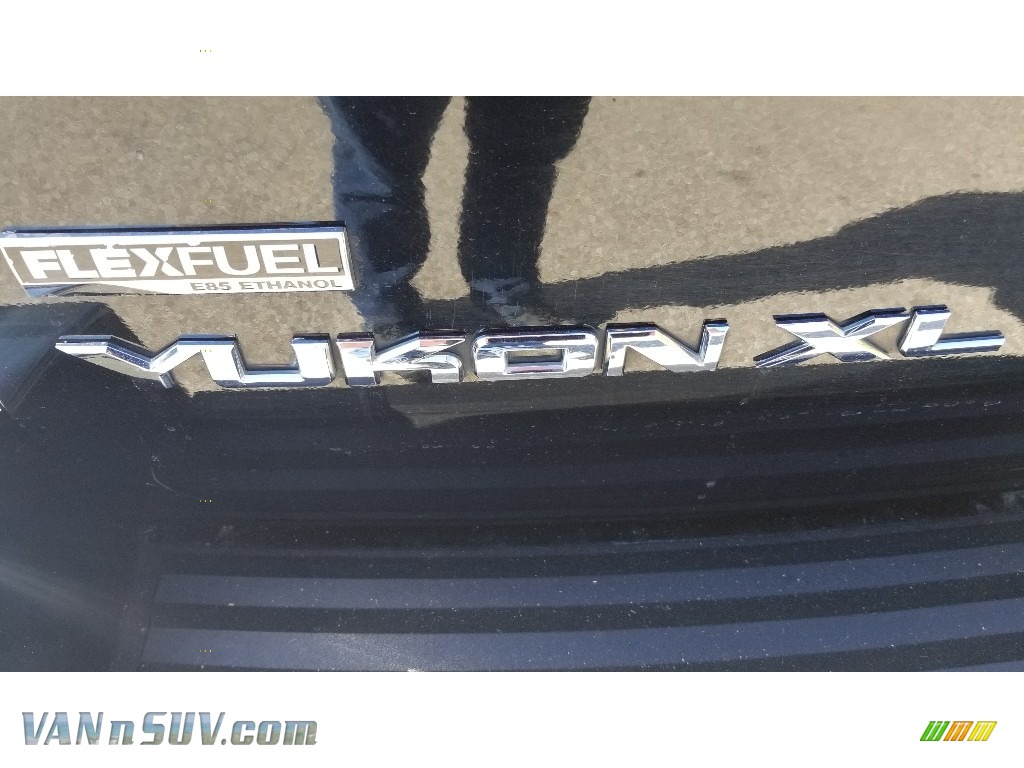 2009 Yukon XL Denali AWD - Carbon Black Metallic / Ebony photo #25