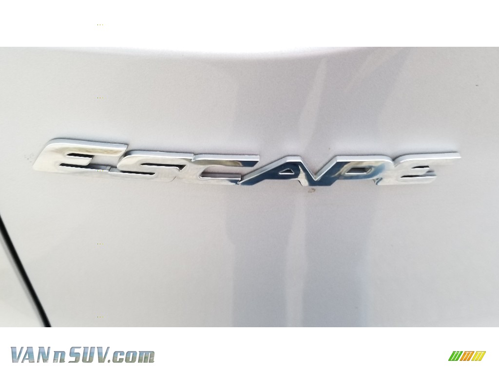 2014 Escape SE 1.6L EcoBoost 4WD - Ingot Silver / Charcoal Black photo #25
