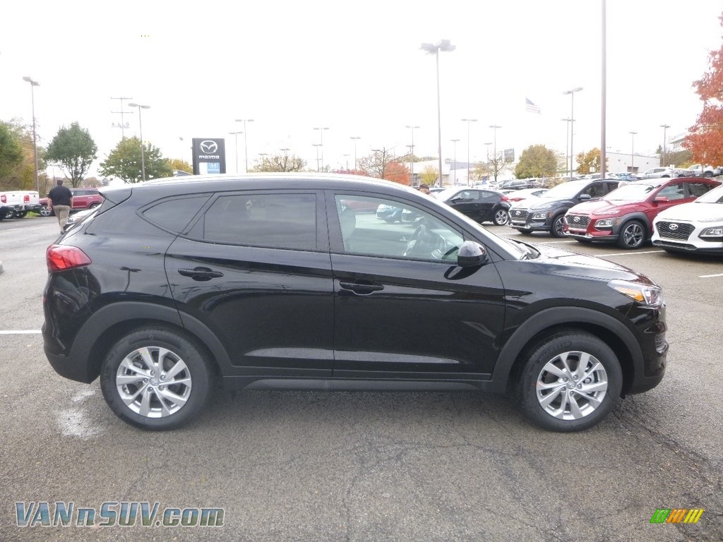 Black Noir Pearl / Gray Hyundai Tucson Value AWD
