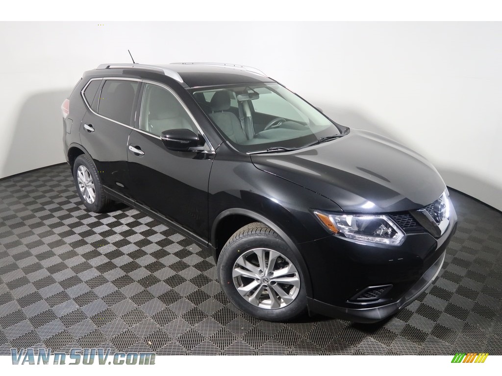 2016 Rogue SV AWD - Magnetic Black / Charcoal photo #2