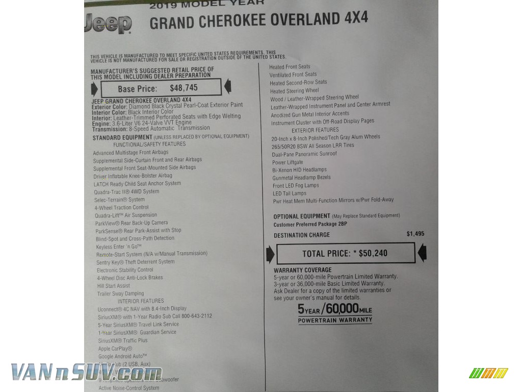 2019 Grand Cherokee Overland 4x4 - Diamond Black Crystal Pearl / Black photo #37