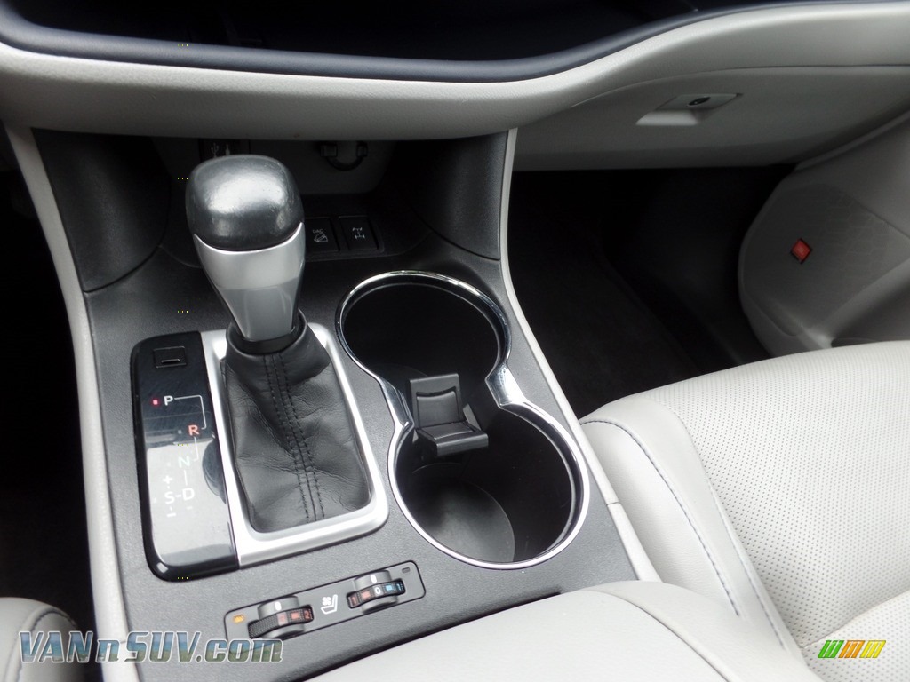 2015 Highlander Limited AWD - Blizzard Pearl White / Ash photo #19