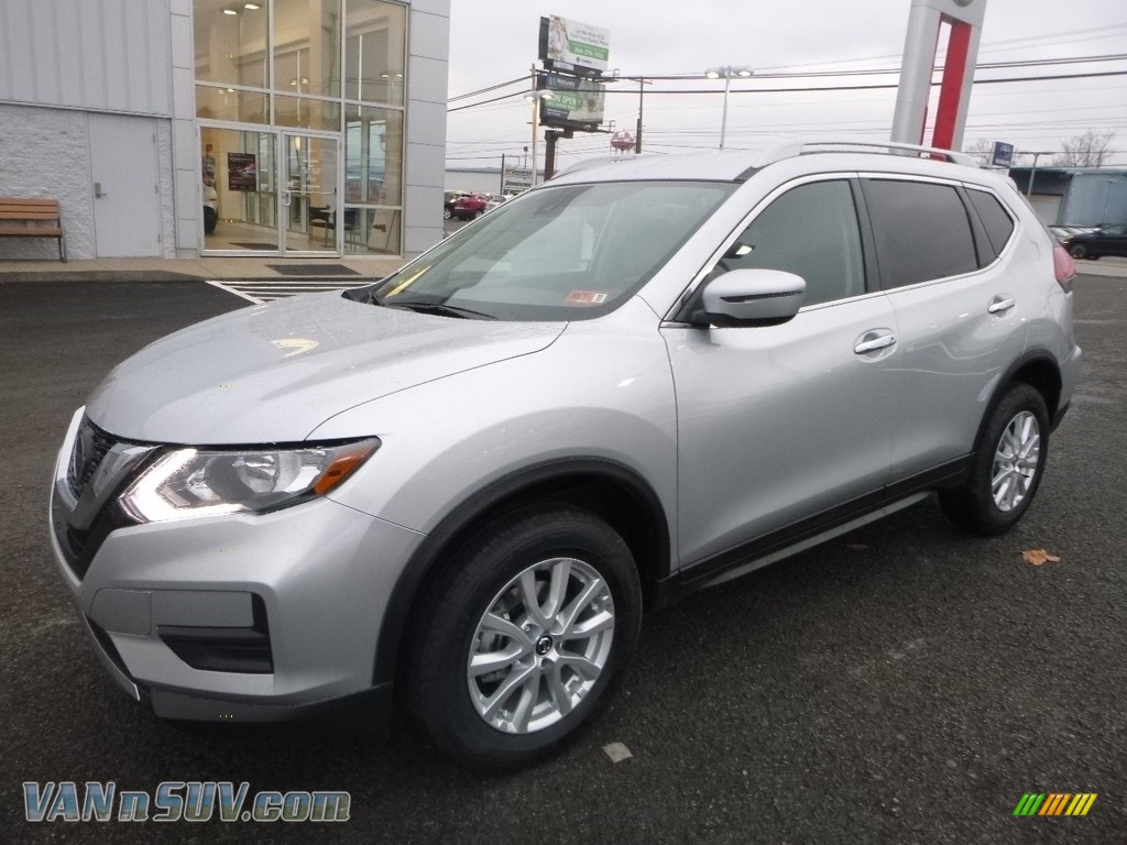2019 Rogue Special Edition AWD - Brilliant Silver / Charcoal photo #8