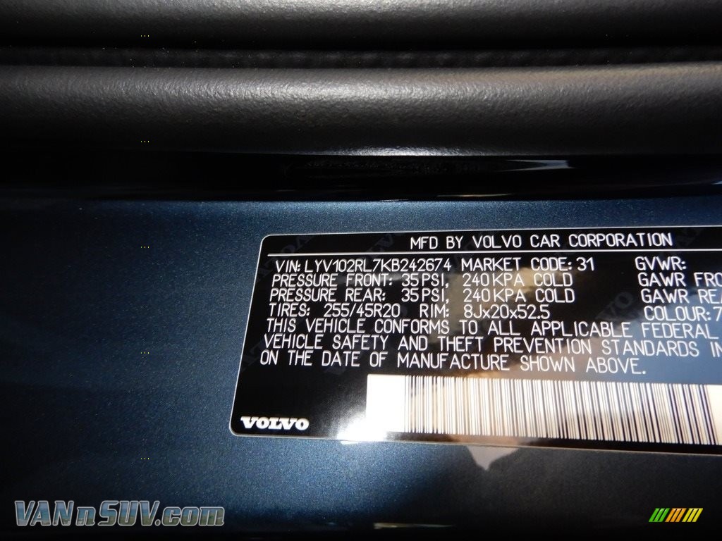 2019 XC60 T5 AWD Inscription - Denim Blue Metallic / Blonde photo #11