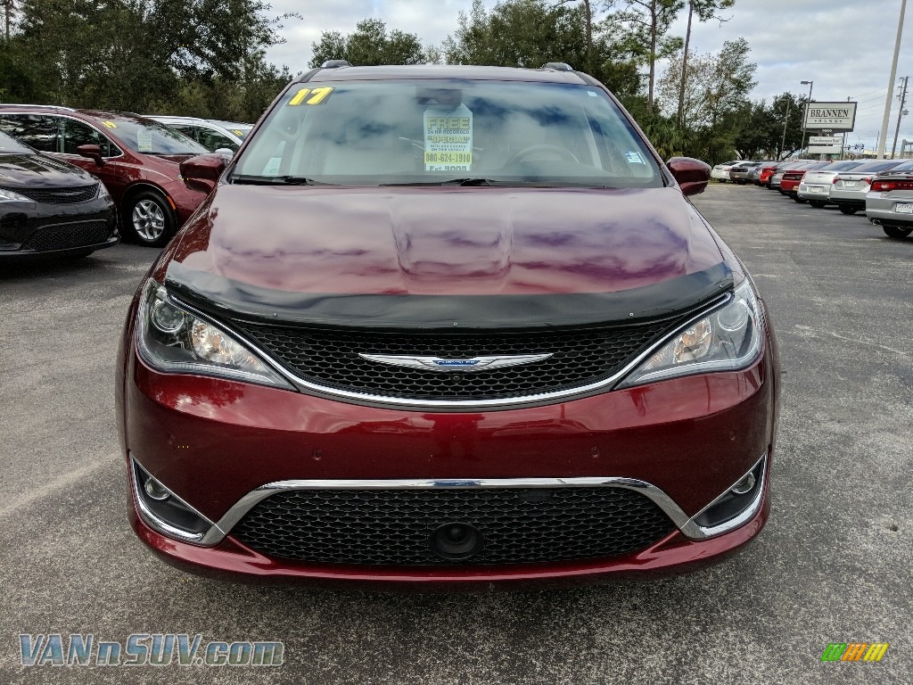 2017 Pacifica Touring L Plus - Velvet Red Pearl / Black/Alloy photo #8