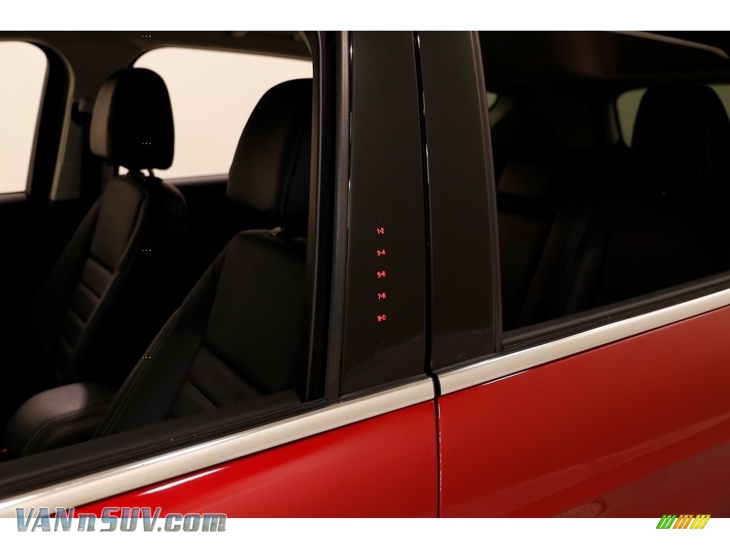 2016 Escape Titanium 4WD - Ruby Red Metallic / Charcoal Black photo #4