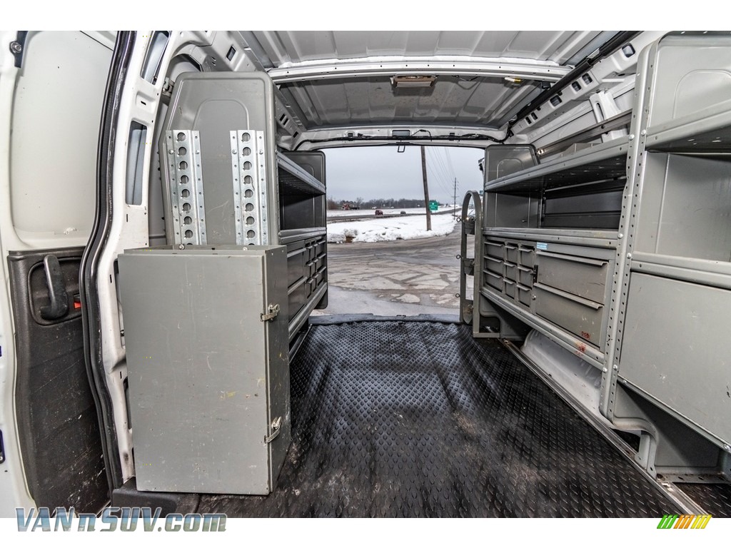 2013 Express 2500 Cargo Van - Summit White / Neutral photo #20