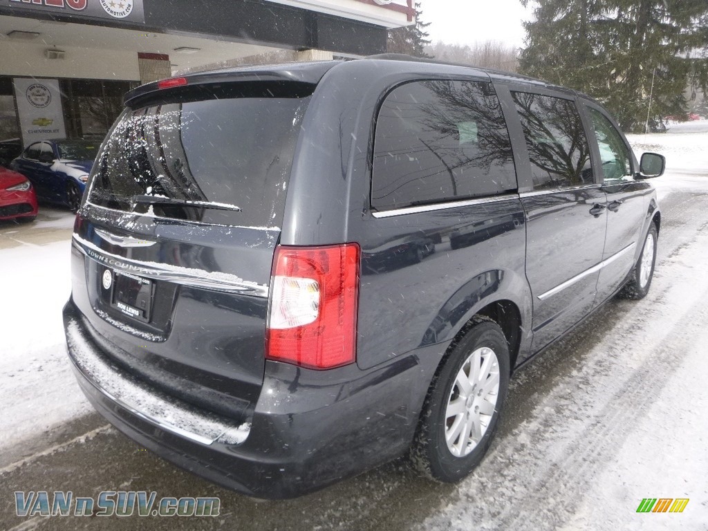 2014 Town & Country Touring - True Blue Pearl / Black/Light Graystone photo #2