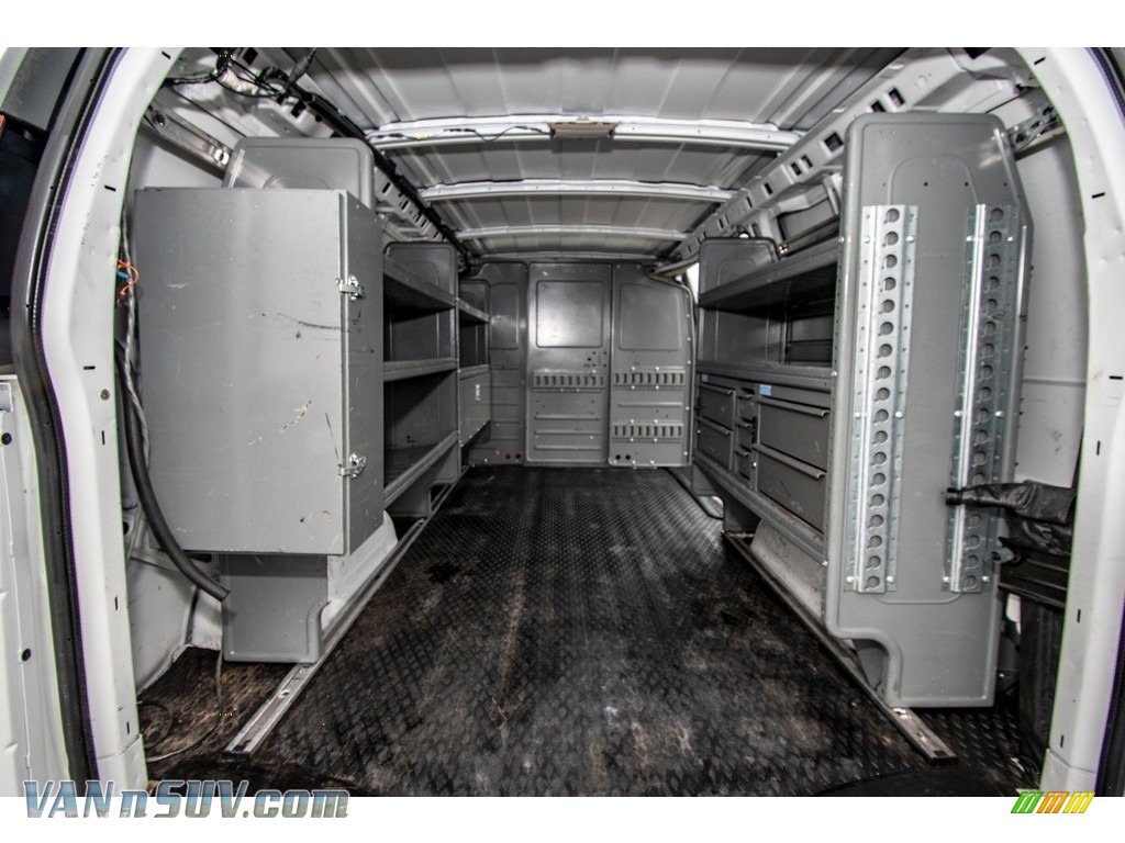 2013 Express 2500 Cargo Van - Summit White / Medium Pewter photo #21
