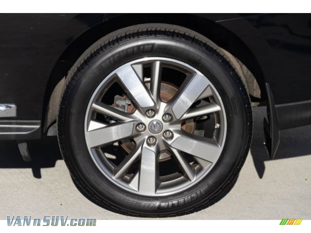 2014 Pathfinder Platinum AWD - Super Black / Charcoal photo #37