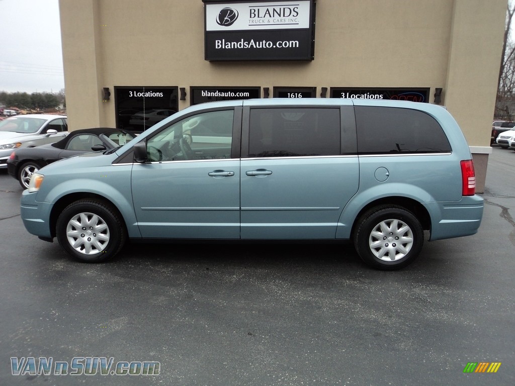 Clearwater Blue Pearl / Medium Slate Gray/Light Shale Chrysler Town & Country LX
