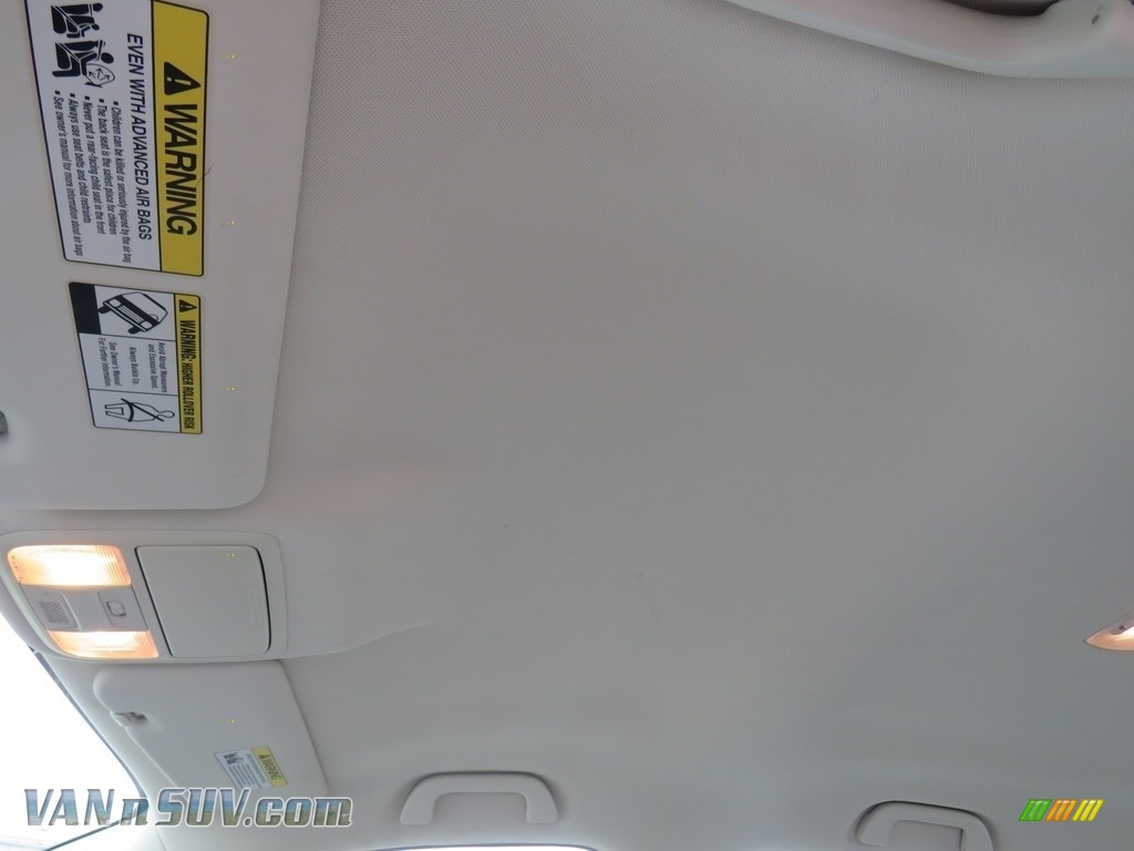 2012 CR-V LX 4WD - Taffeta White / Gray photo #9