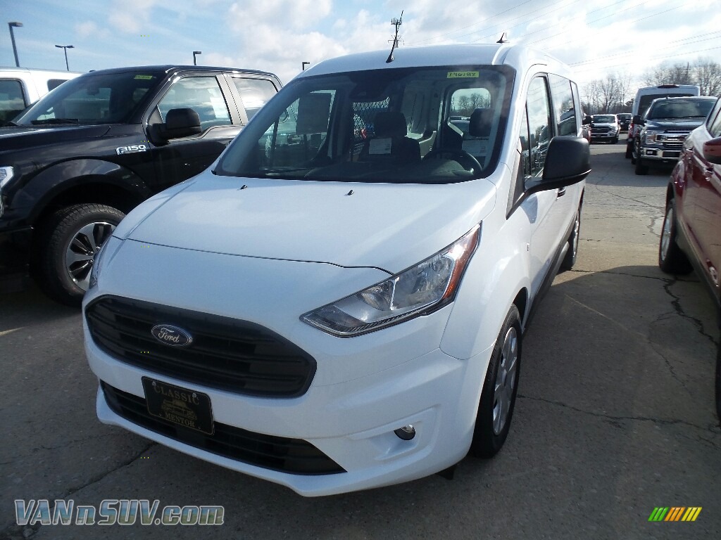 Frozen White / Ebony Ford Transit Connect XLT Van