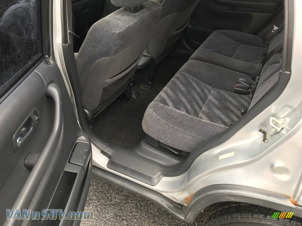 2000 CR-V EX 4WD - Sebring Silver Metallic / Dark Gray photo #17