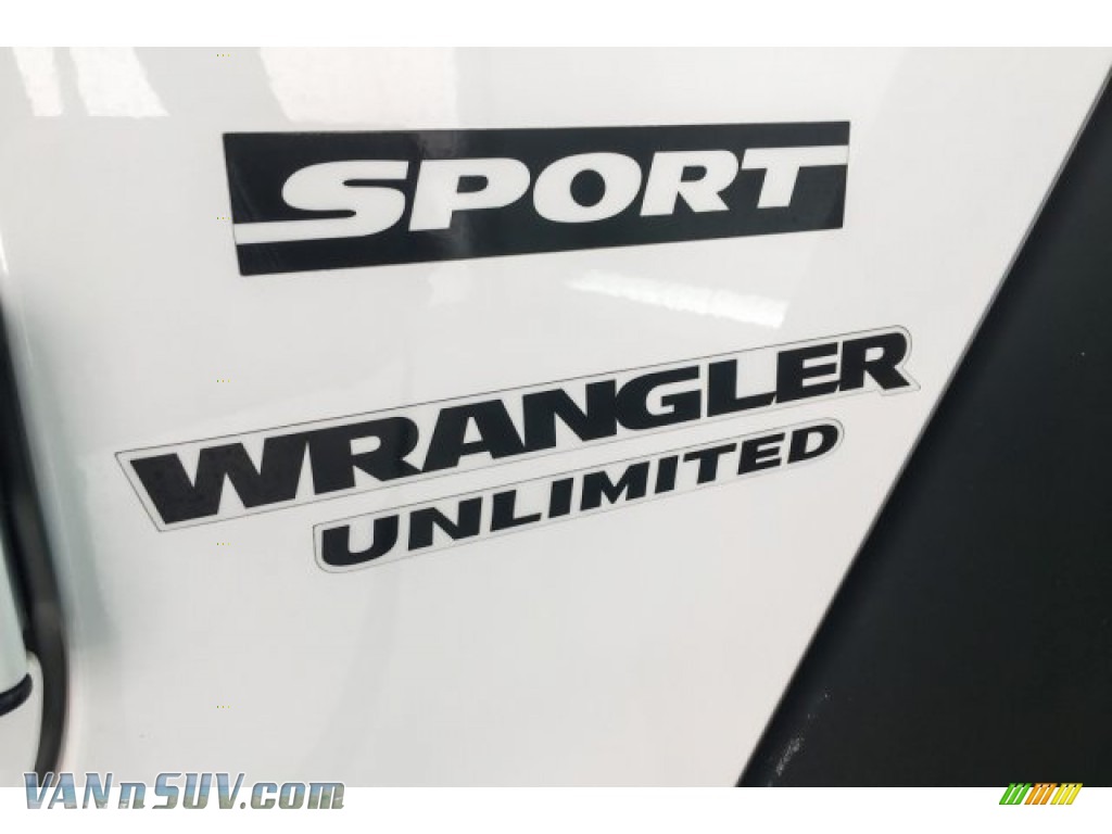 2017 Wrangler Unlimited Sport 4x4 - Bright White / Black photo #7