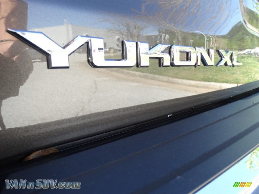2019 Yukon XL Denali 4WD - Smokey Quartz Metallic / Cocoa/Shale photo #8