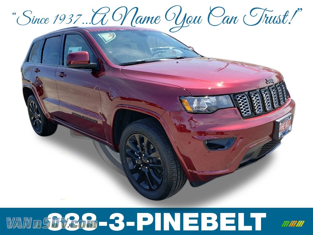 Velvet Red Pearl / Black Jeep Grand Cherokee Altitude 4x4