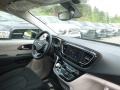 Chrysler Pacifica Touring Plus Brilliant Black Crystal Pearl photo #10