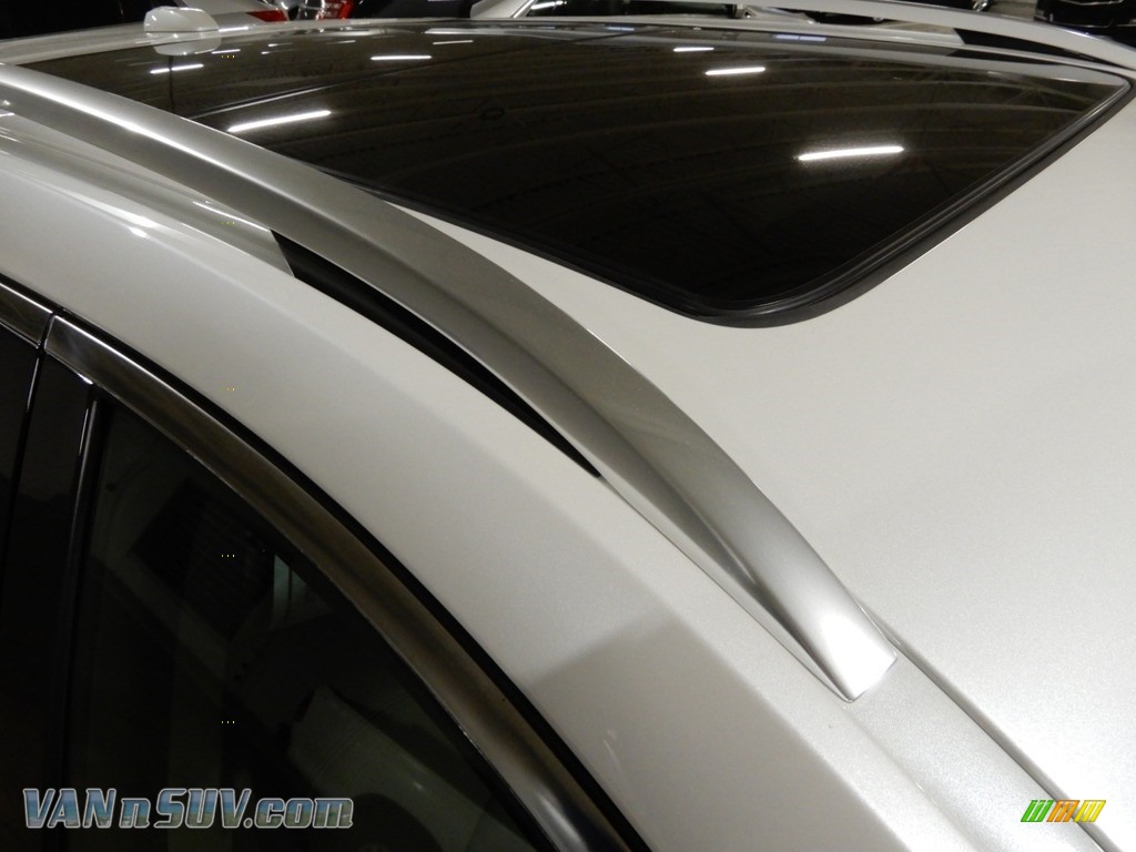 2015 SRX Luxury AWD - Radiant Silver Metallic / Shale/Brownstone photo #14