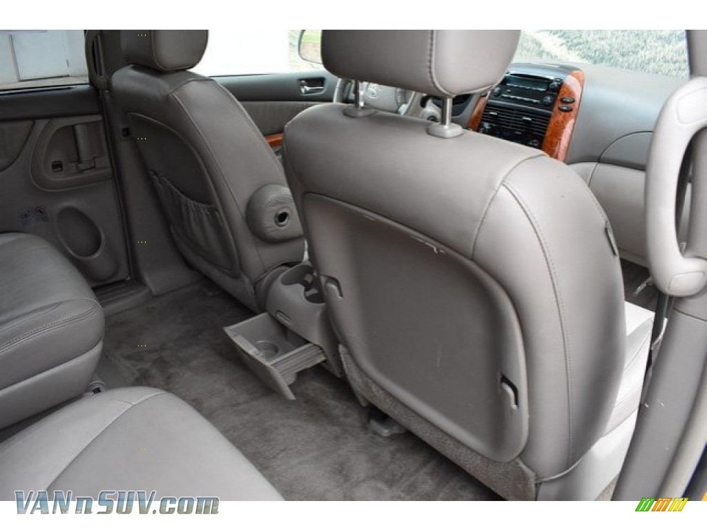 2008 Sienna XLE AWD - Arctic Frost Pearl / Stone photo #21
