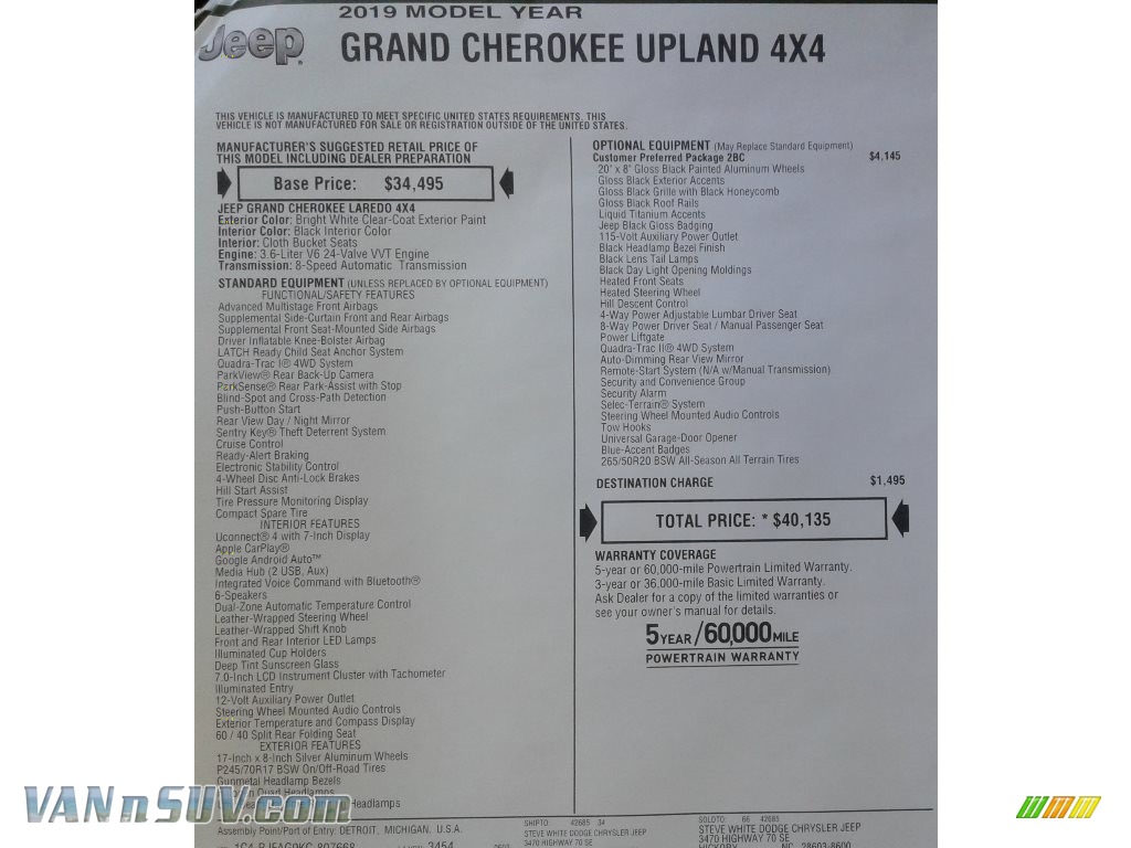 2019 Grand Cherokee Upland 4x4 - Bright White / Black photo #35