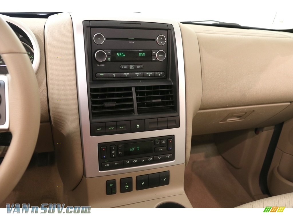 2010 Mountaineer V6 AWD - White Suede / Camel photo #10