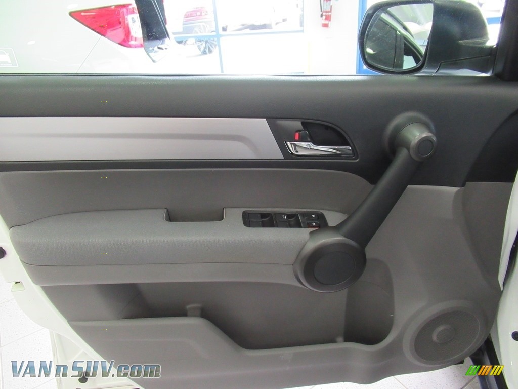 2011 CR-V LX 4WD - Taffeta White / Ivory photo #27
