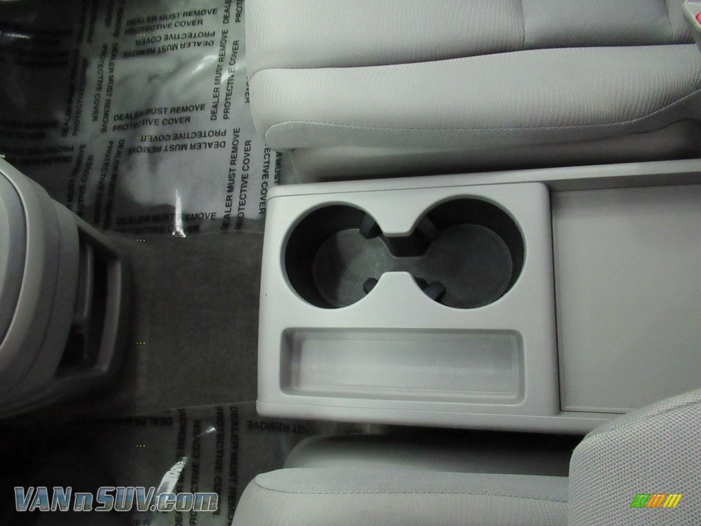 2011 CR-V LX 4WD - Taffeta White / Ivory photo #34