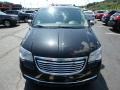 Chrysler Town & Country Touring - L Brilliant Black Crystal Pearl photo #3