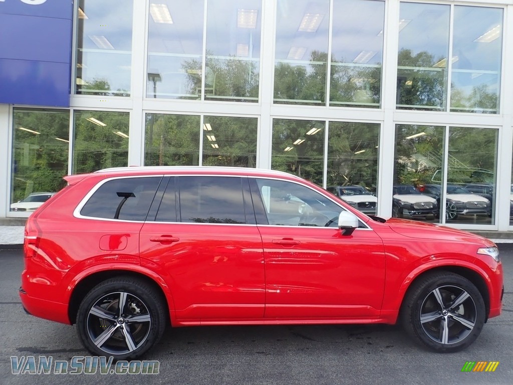 2019 XC90 T5 AWD R-Design - Passion Red / Charcoal photo #2