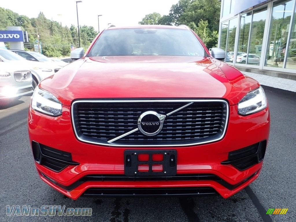 2019 XC90 T5 AWD R-Design - Passion Red / Charcoal photo #9
