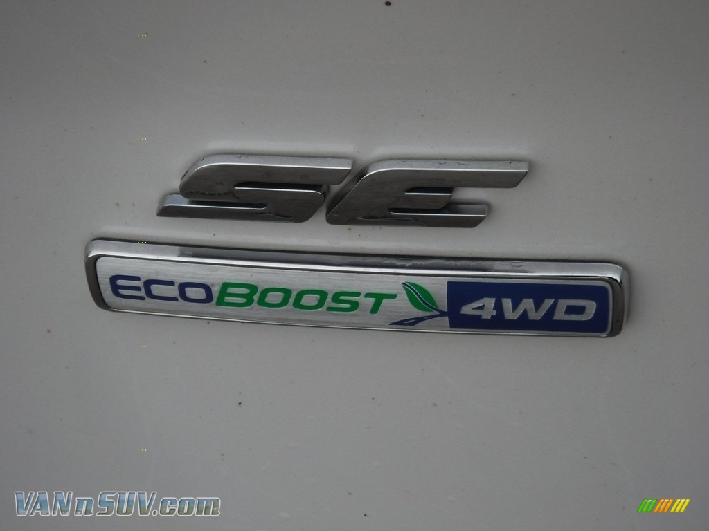 2016 Escape SE 4WD - Oxford White / Charcoal Black photo #12