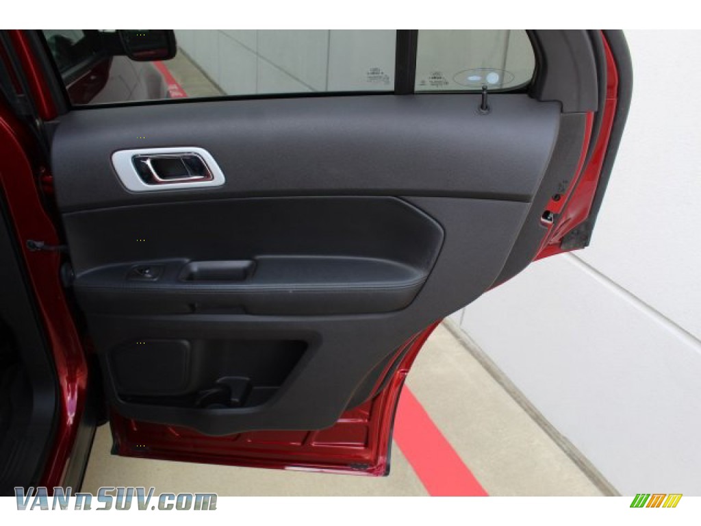 2015 Explorer XLT 4WD - Ruby Red / Charcoal Black photo #27
