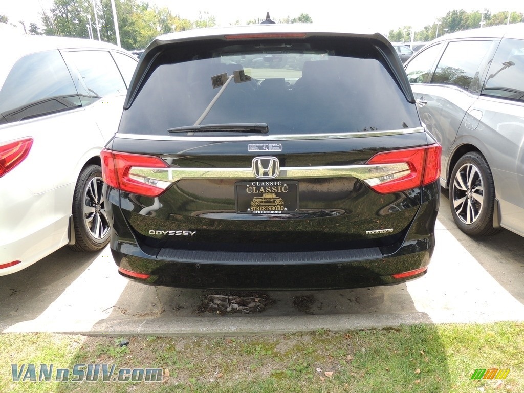2019 Odyssey Touring - Crystal Black Pearl / Gray photo #5